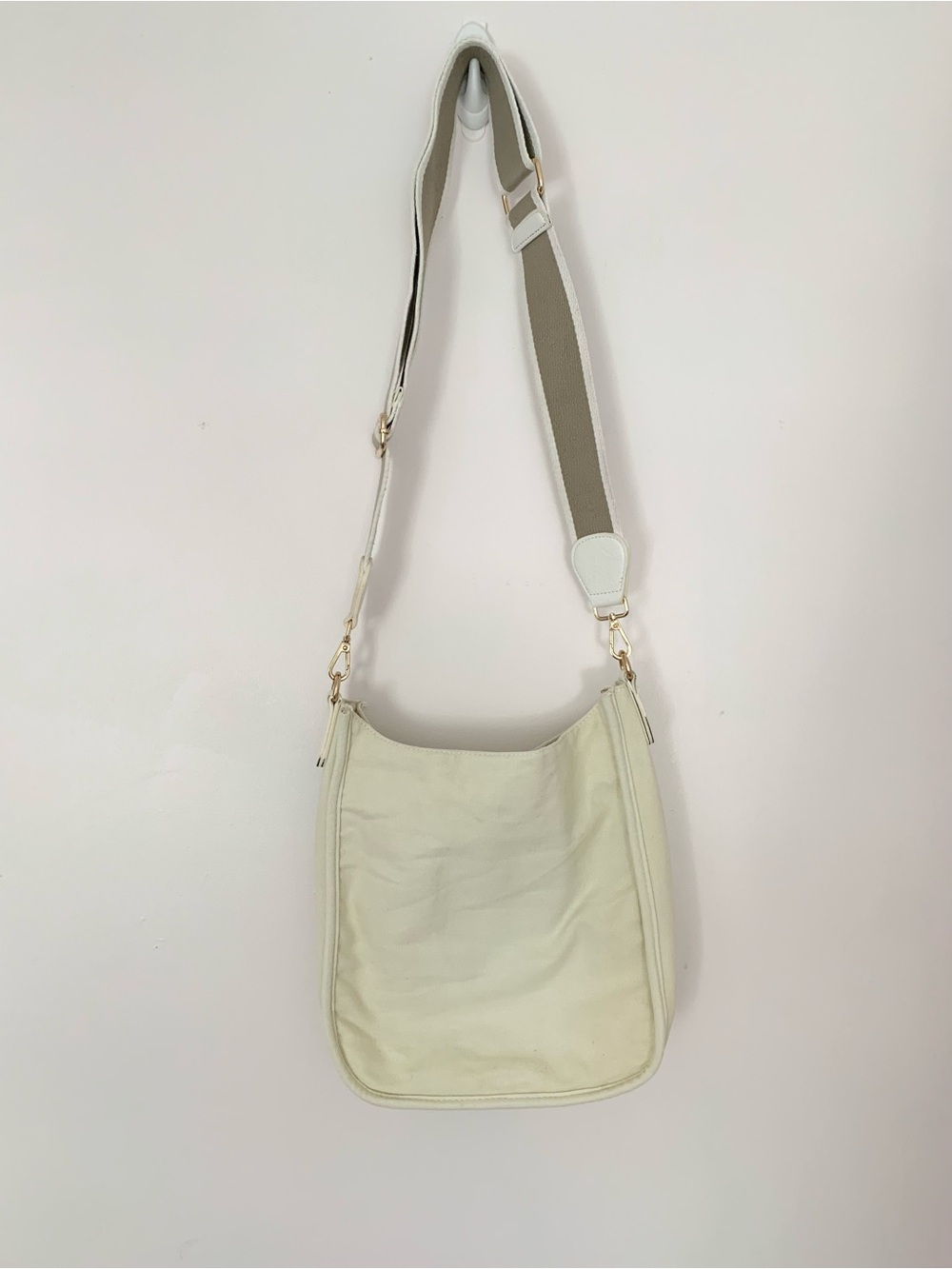 Ah Dorned Canvas Bag